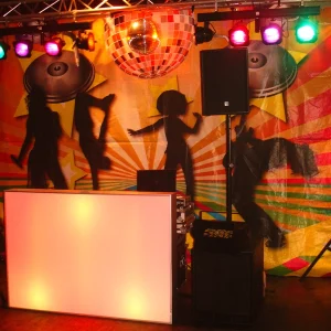 Jaren 70-80-90 themafeest show